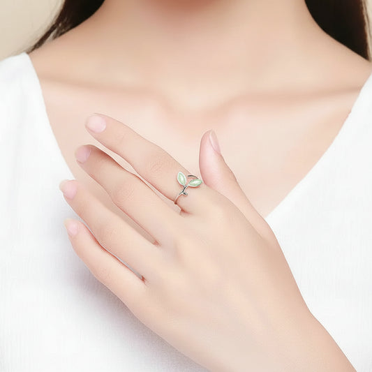 Green Leaf Branch Ring