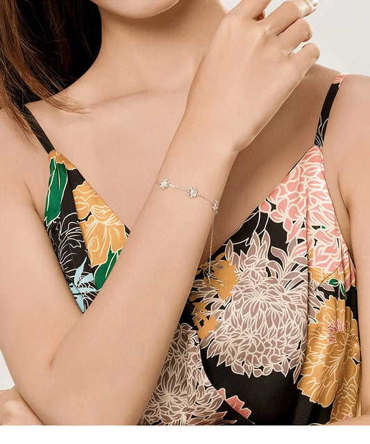 Daisy Flower Chain Bracelet