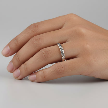 Vintage Vine Band Ring