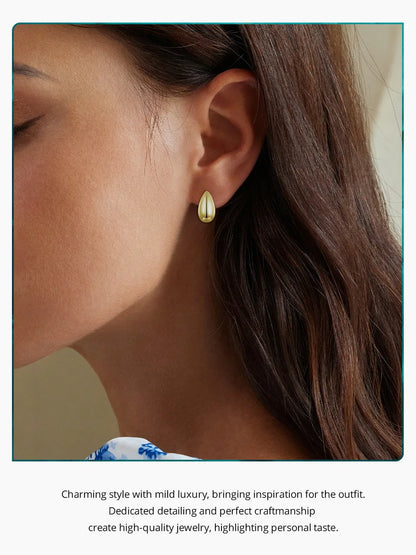 Waterdrop Stud Earrings