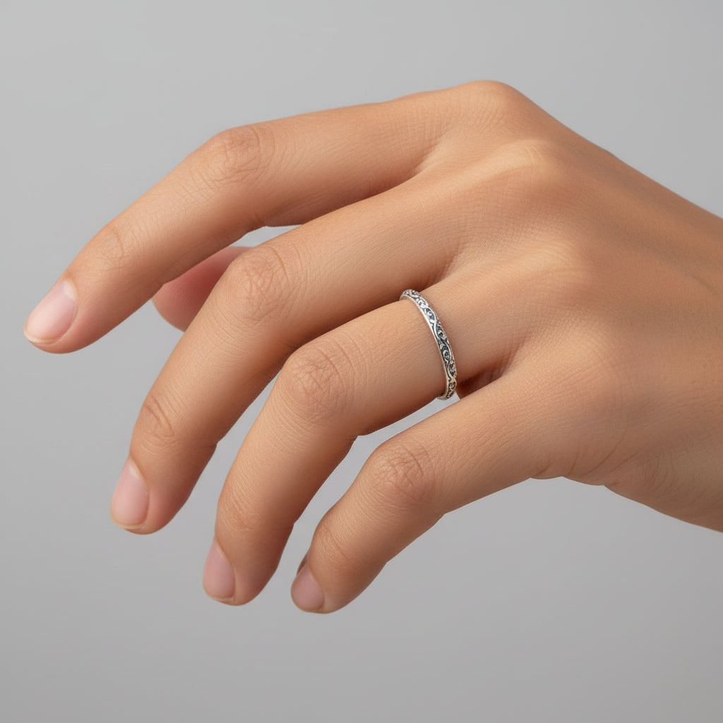 Vintage Vine Band Ring